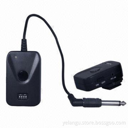 Headlight trigger with 16-channel radio frequency